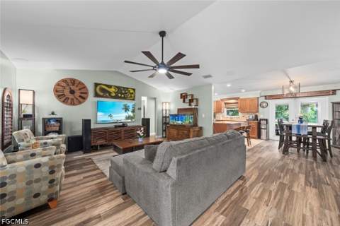 519 NW 26th Pl, Cape Coral FL - photo 8 of 50