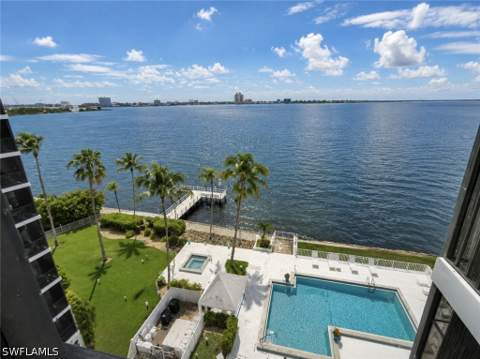 3350 N Key Dr 701, North Fort Myers FL - photo 11 of 12