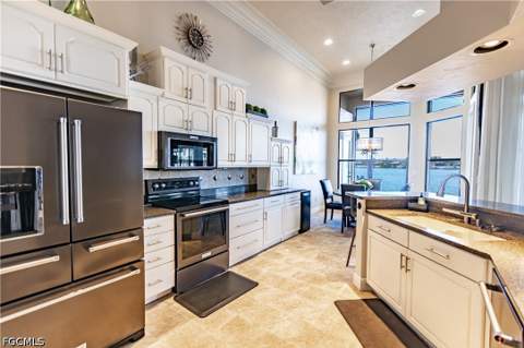 5160 Harborage Dr, Fort Myers FL - photo 16 of 40