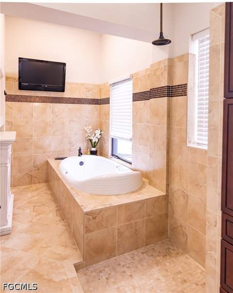 5160 Harborage Dr, Fort Myers FL - photo 24 of 40