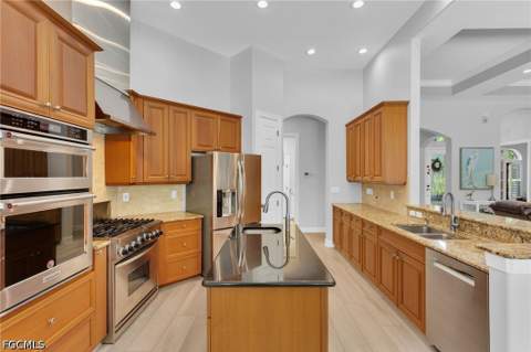 11881 Cypress Links Dr, Fort Myers FL - photo 10 of 43