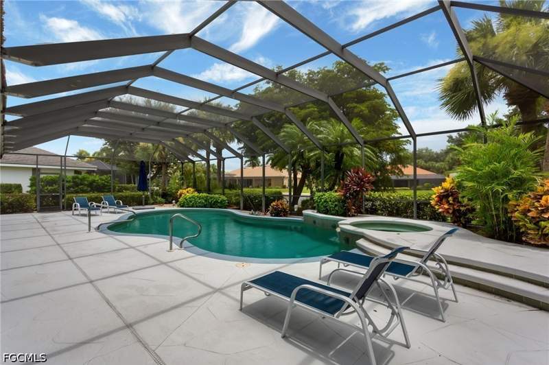 3 bedroom SingleFamilyResidence at 11881 Cypress Links Dr, Cypress Links, Fort Myers — photo 2