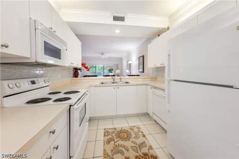 431 Valerie Way 103, Naples FL - photo 6 of 26