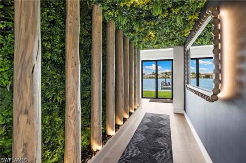 18 Pelican St E, Naples FL - photo 7 of 50