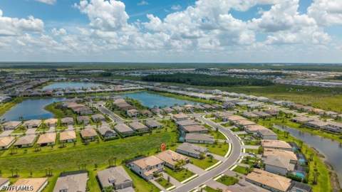 20636 Greenwich Pl, Estero FL - photo 6 of 47