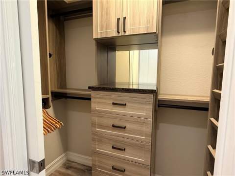 7801 Hawthorne Dr 2701, Naples FL - photo 11 of 37