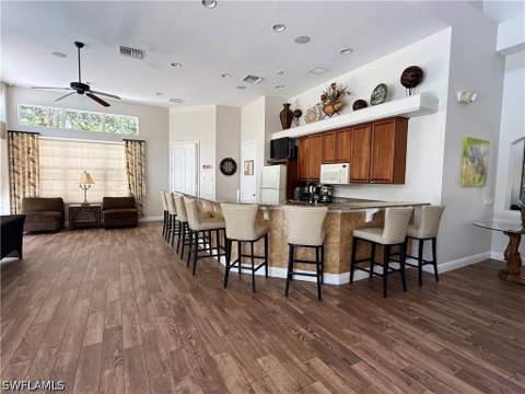 7801 Hawthorne Dr 2701, Naples FL - photo 23 of 37