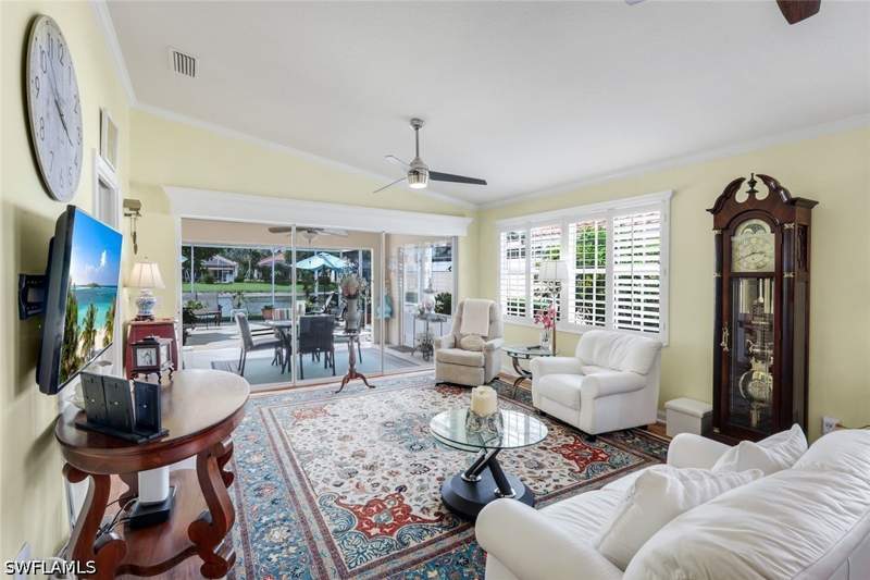 2 bedroom Attached at 5425 Guadeloupe Way, Island Walk, Naples — photo 5