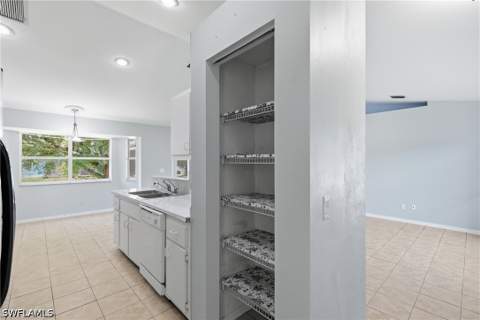 8346 Bamboo Rd, Fort Myers FL - photo 13 of 33