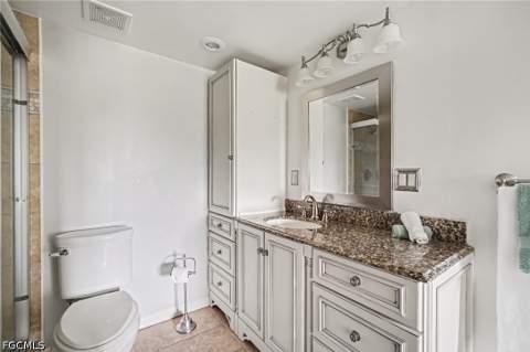 5625 Trailwinds Dr 412, Fort Myers FL - photo 10 of 26