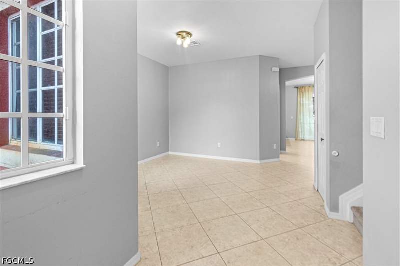 3 bedroom Townhouse at 10191 Tin Maple Dr 88, Copper Oaks, Estero — photo 4