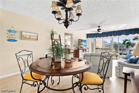 1087 Forest Lakes Dr 302, Naples FL - photo 18 of 32