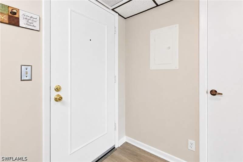 2 bedroom Condominium at 1087 Forest Lakes Dr 302, Forest Lakes, Naples — photo 4