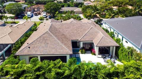 595 Regatta Rd, Naples FL - photo 6 of 40