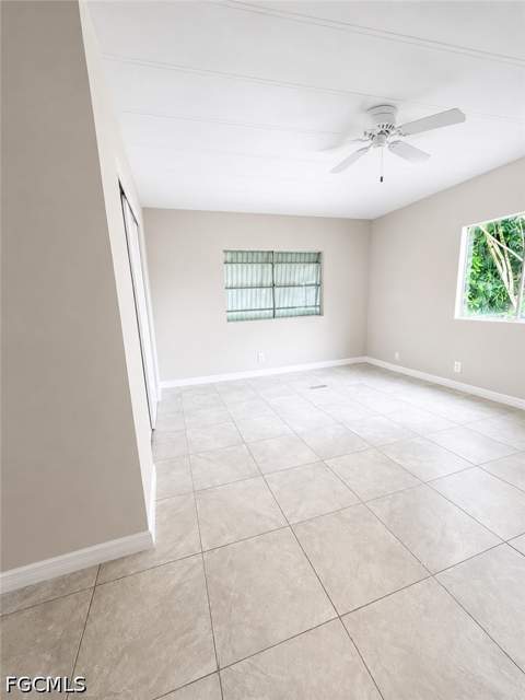 316 W Buell Dr, Fort Myers FL - photo 12 of 20