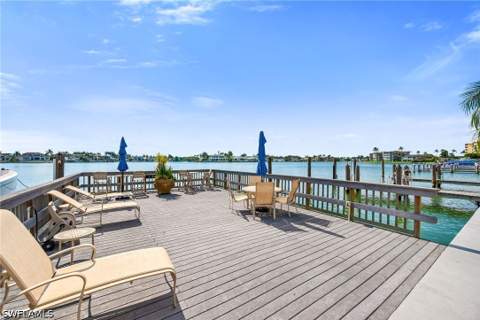 3500 Gulf Shore Blvd N 104, Naples FL - photo 12 of 13