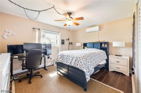 250 NE 10th Pl, Cape Coral FL - photo 18 of 33