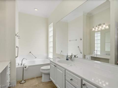 8706 Ferrara Ct, Naples FL - photo 14 of 31