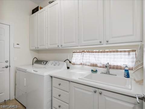 8706 Ferrara Ct, Naples FL - photo 20 of 31