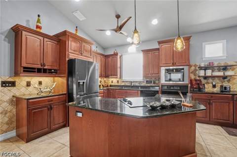2911 NW 14th Ter, Cape Coral FL - photo 16 of 34