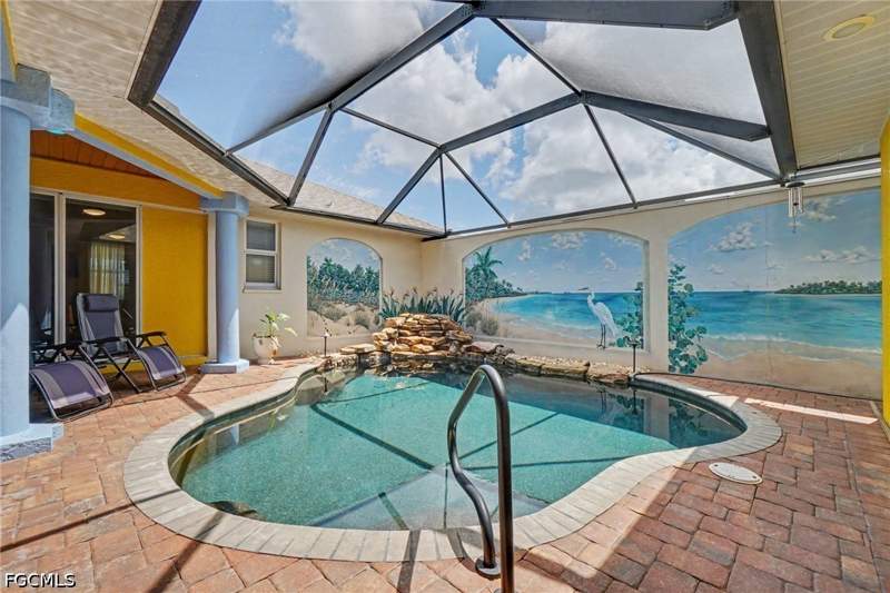 3 bedroom SingleFamilyResidence at 2911 NW 14th Ter, Cape Coral, Cape Coral — photo 4