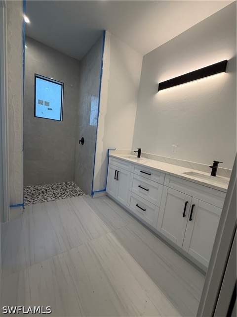 2428 31st Ave NE, Naples FL - photo 7 of 11