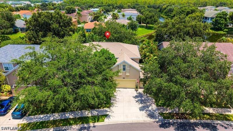 4 bedroom SingleFamilyResidence at 120 Burnt Pine Dr, Pebblebrooke Lakes, Naples — photo 2