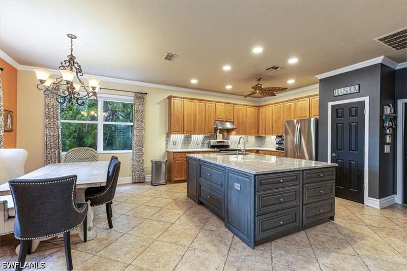 4 bedroom SingleFamilyResidence at 120 Burnt Pine Dr, Pebblebrooke Lakes, Naples — photo 5