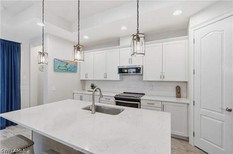 14796 Windward Ln, Naples FL - photo 6 of 48