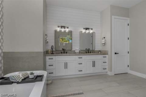2286 2nd Ave SE, Naples FL - photo 17 of 34
