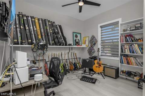 2286 2nd Ave SE, Naples FL - photo 22 of 34