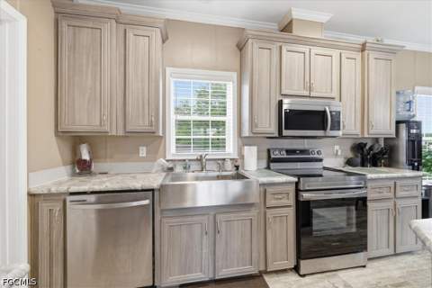 375 N Estribo St, Clewiston FL - photo 14 of 50