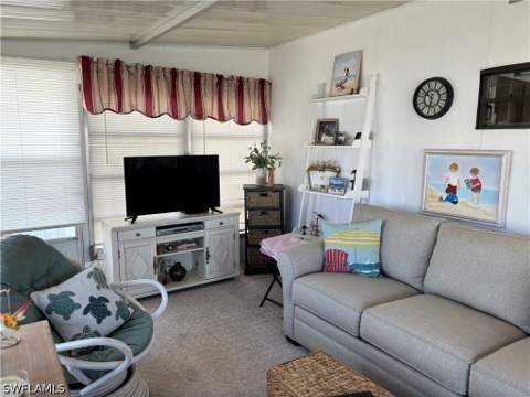 9 Jade Dr, Naples FL - photo 11 of 46