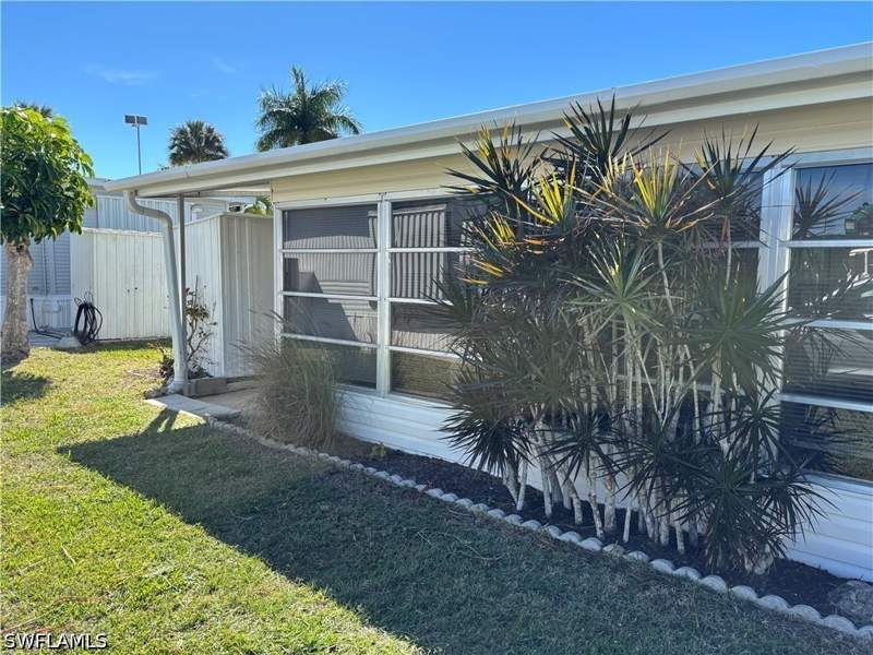 1 bedroom ManufacturedHome at 9 Jade Dr, Enchanting Shores, Naples — photo 3