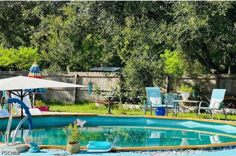 3 bedroom SingleFamilyResidence at 455 Trader Rd, Fort Denaud Acres, Fort Denaud — photo 3
