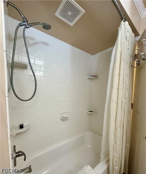 304 NE 19th Ter, Cape Coral FL - photo 17 of 29