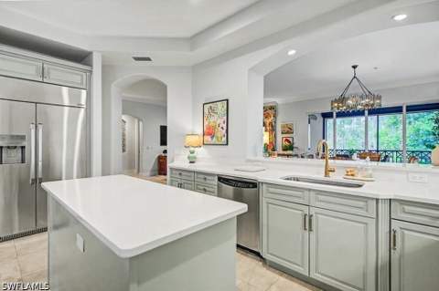 2855 Tiburon Blvd E 102, Naples FL - photo 10 of 36