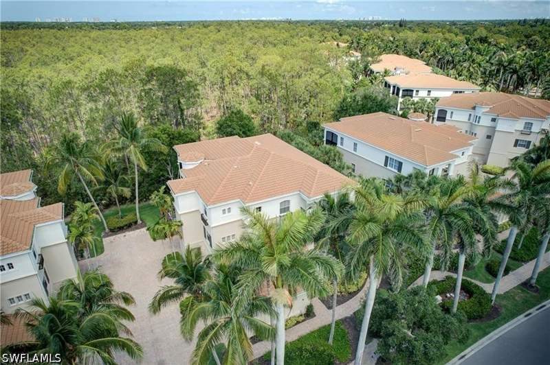 3 bedroom Condominium at 2855 Tiburon Blvd E 102, Castillo At Tiburon, Naples — photo 4
