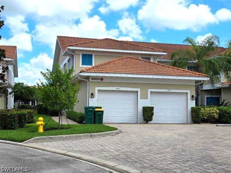 3 bedroom Condominium at 6355 Lexington Ct 201, Lexington, Naples — photo 1