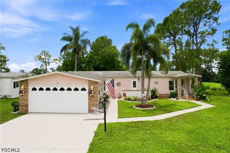 2 bedroom ManufacturedHome at 19813 Eagle Trace Ct, Pine Lakes Country Club, North Fort Myers — photo 1
