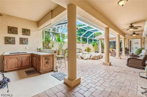 13921 Bently Cir, Fort Myers FL - photo 9 of 50