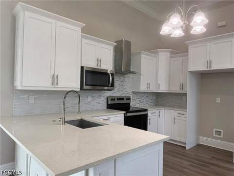 433 NW 1st St, Cape Coral FL - photo 13 of 45