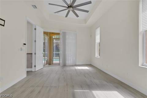 8596 Southwind Bay Cir, Fort Myers FL - photo 17 of 36