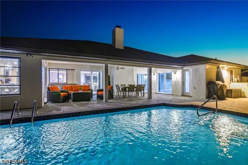 3 bedroom SingleFamilyResidence at 828 SW 51st Ter, Cape Coral, Cape Coral — photo 1