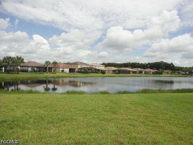 3 bedroom SingleFamilyResidence at 16023 Mistflower Dr, Hampton Lakes, Alva — photo 3