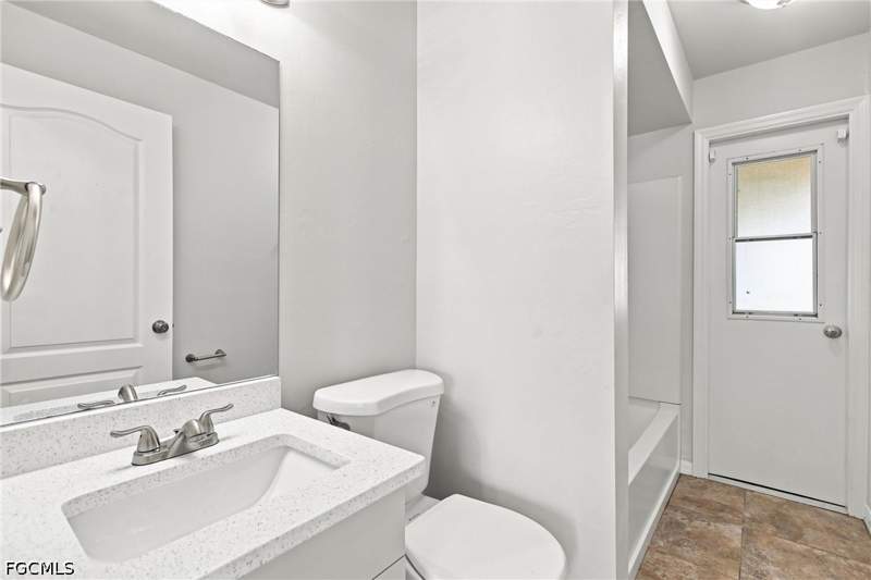3 bedroom SingleFamilyResidence at 3901 16th St W, Lehigh Acres, Lehigh Acres — photo 4