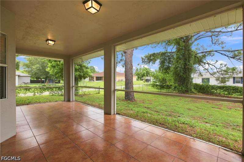 3 bedroom SingleFamilyResidence at 3901 16th St W, Lehigh Acres, Lehigh Acres — photo 5