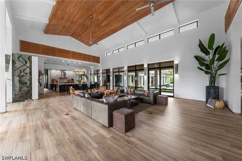 4 bedroom SingleFamilyResidence at 4341 Brynwood Dr, Quail West, Naples — photo 5