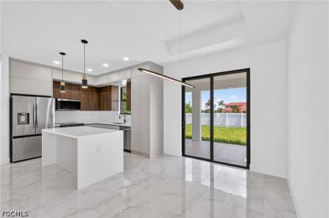 1003 Kismet Pkwy W, Cape Coral FL - photo 9 of 31