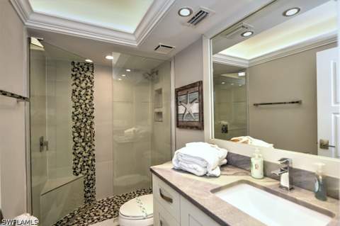 380 Seaview Ct 1404, Marco Island FL - photo 23 of 40